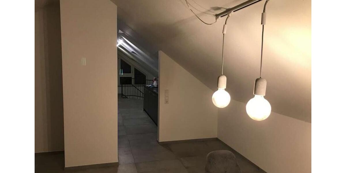 Dachgeschoßwohnung Magstadt - 2.5 Zimmer, 46 m&sup2;, 850&euro; | Angebot:27565866