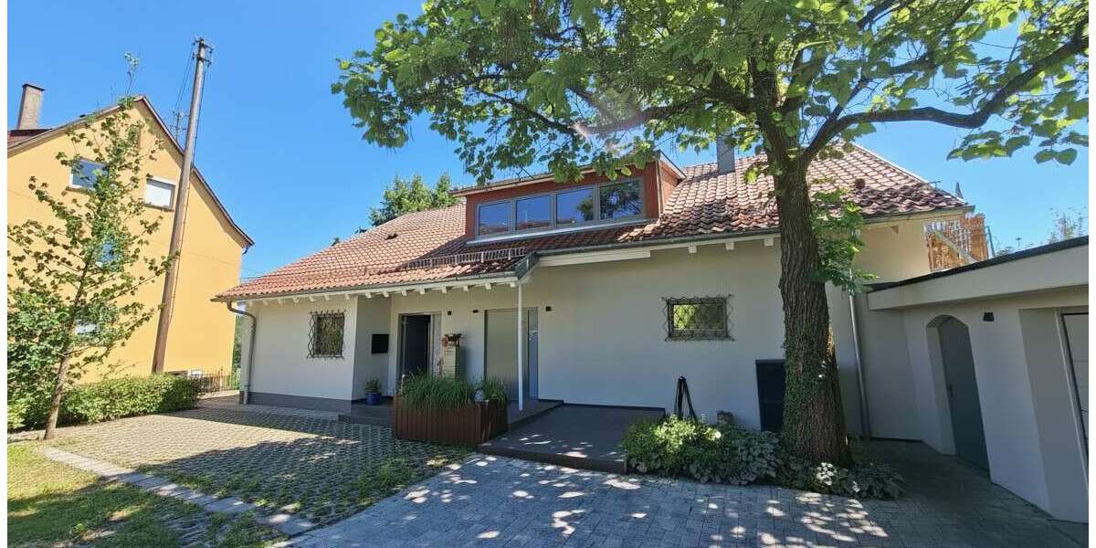Etagenwohnung Esslingen am Neckar / Liebersbronn Liebersbronn - 4 Zimmer, 151 m&sup2;, 2.200&euro; | Angebot:26920608