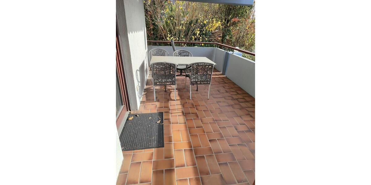 Hochparterre Remshalden - 6 Zimmer, 140 m&sup2;, 555.000&euro; | Angebot:24853875