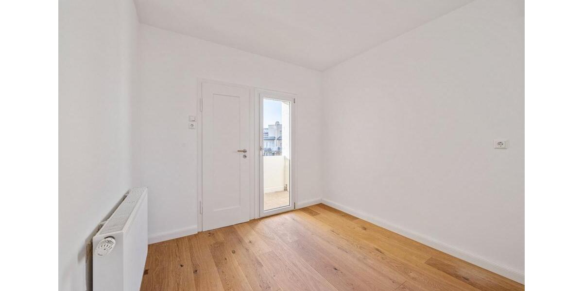Dachgeschoßwohnung Heilbronn - 4 Zimmer, 89 m&sup2;, 1.160&euro; | Angebot:25883442