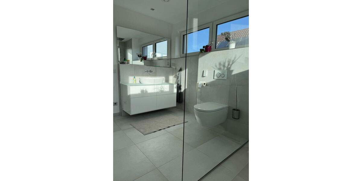 Doppelhaushälfte Renningen Malmsheim - 6 Zimmer, 226 m&sup2;, 2.850&euro; | Angebot:25718910