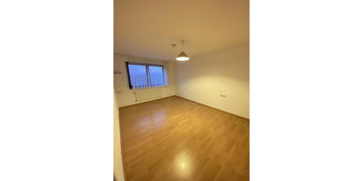 Etagenwohnung Stuttgart Fasanenhof-Ost - 3 Zimmer, 94 m&sup2;, 1.470&euro; | Angebot:26038199
