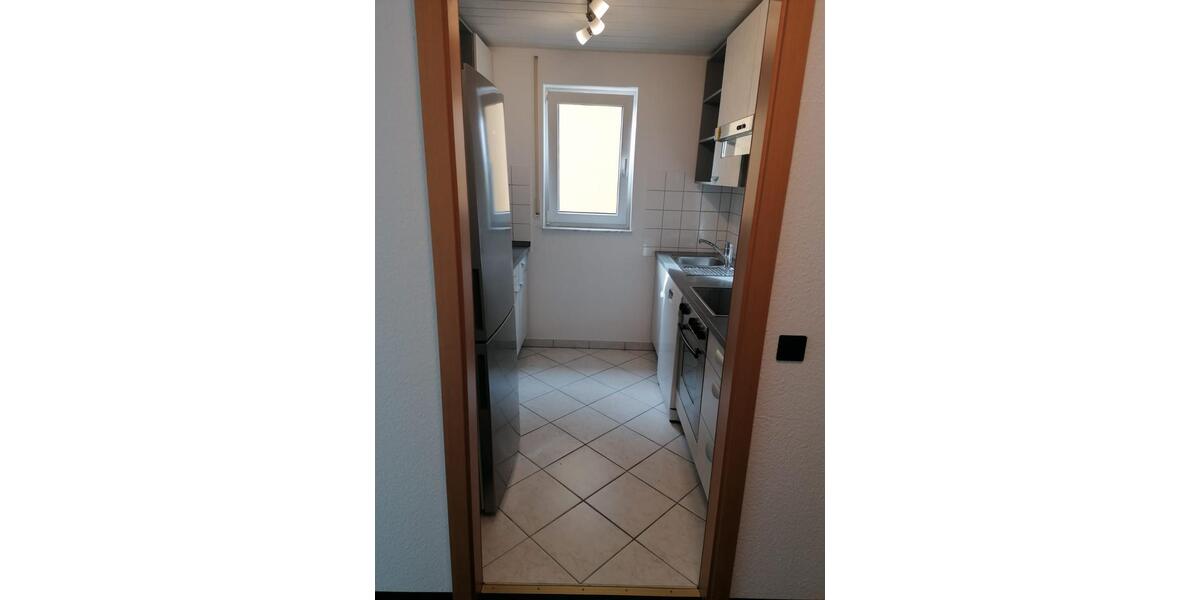 Etagenwohnung Remseck am Neckar - 2 Zimmer, 65 m&sup2;, 910&euro; | Angebot:27541943