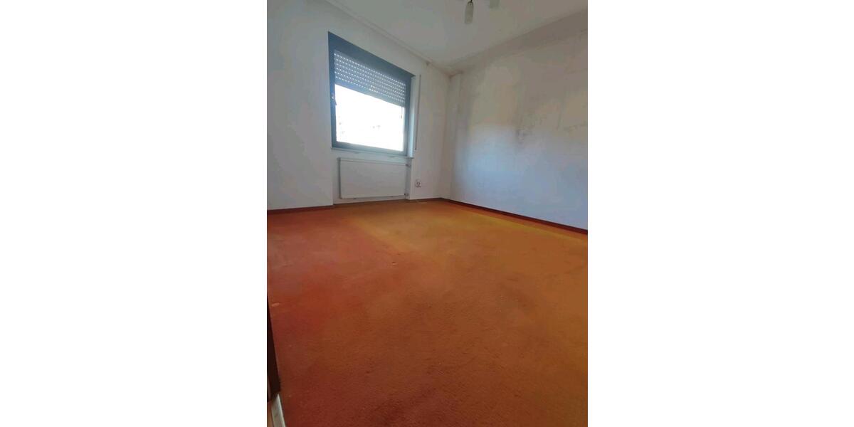 Doppelhaushälfte Leonberg - 6 Zimmer, 146 m&sup2;, 500.000&euro; | Angebot:26946936
