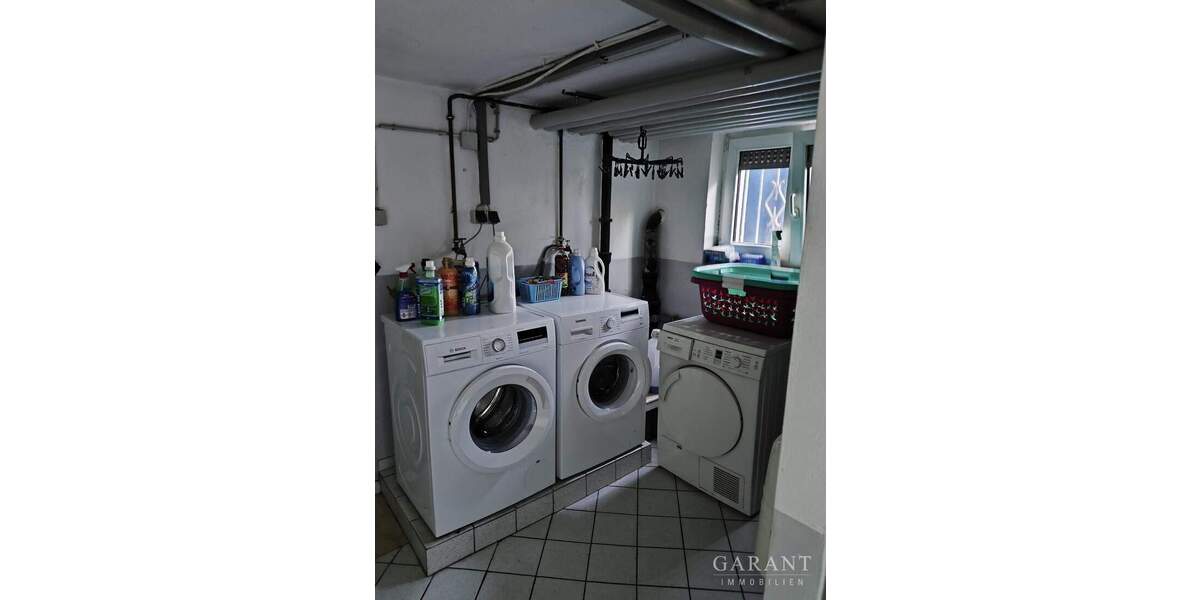 Mehrfamilienhaus, Wohnhaus Waiblingen Neustadt - 7 Zimmer, 148 m&sup2;, 790.000&euro; | Angebot:25707660