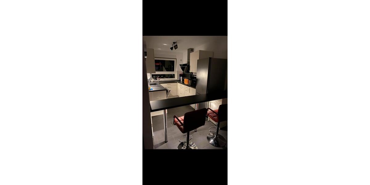 Etagenwohnung Wiernsheim - 4 Zimmer, 100 m&sup2;, 1.150&euro; | Angebot:25876527