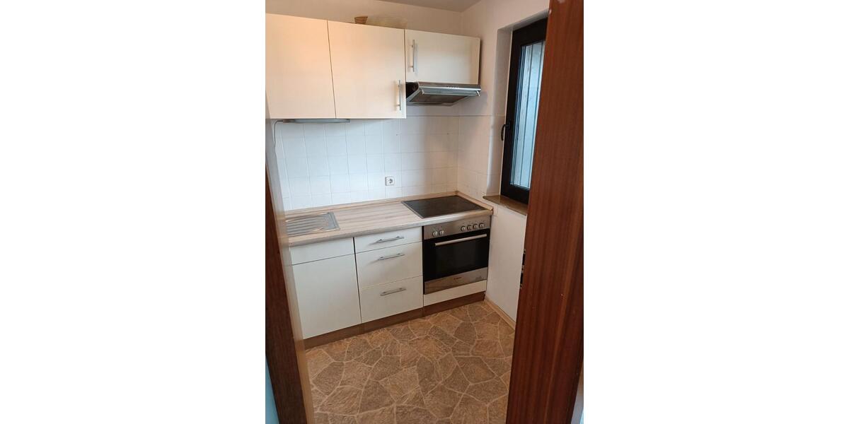 Etagenwohnung Böblingen - 1.5 Zimmer, 48 m&sup2;, 179.000&euro; | Angebot:26940671