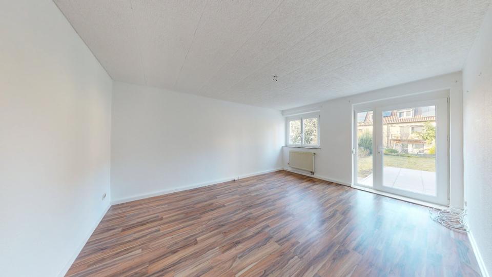 Terrassenwohnung Stuttgart Bad Cannstatt - 2 Zimmer, 62 m&sup2;, 995&euro; | Angebot:25385396