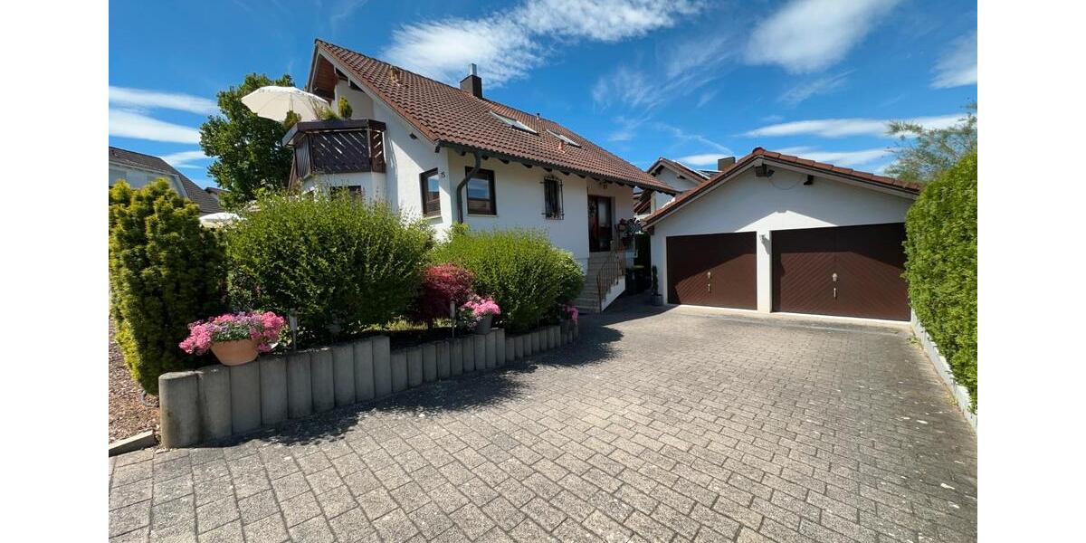 Einfamilienhaus Sachsenheim - 6 Zimmer, 170 m&sup2;, 753.000&euro; | Angebot:27128983