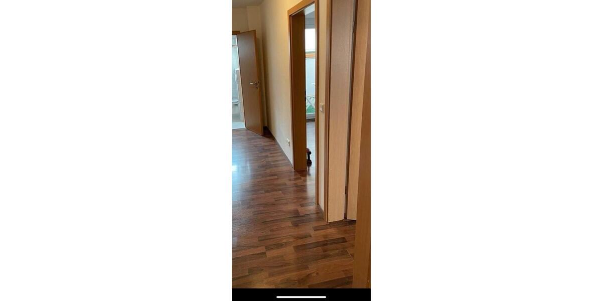 Erdgeschoßwohnung Stuttgart Zuffenhausen - 3 Zimmer, 73 m&sup2;, 1.200&euro; | Angebot:26475881