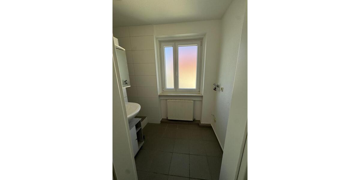 Etagenwohnung Heilbronn - 3 Zimmer, 85 m&sup2;, 1.300&euro; | Angebot:25334954