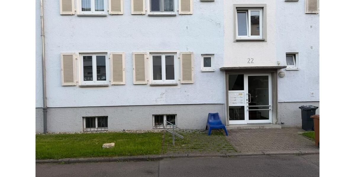 Etagenwohnung Backnang - 3 Zimmer, 65 m&sup2;, 1.300&euro; | Angebot:27569574