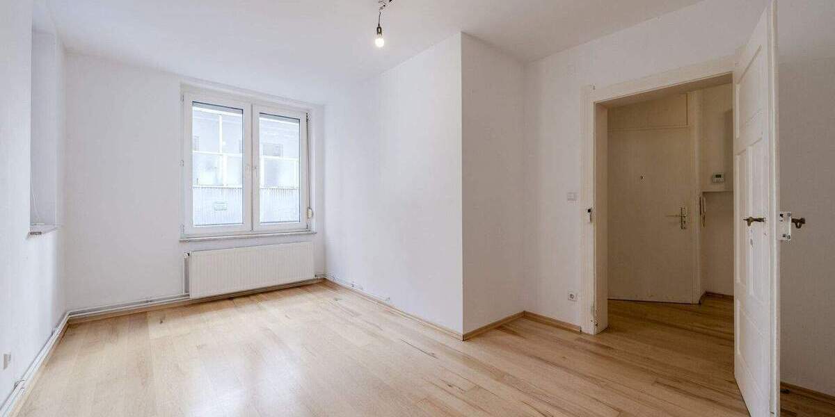 Etagenwohnung Stuttgart Mitte - 2 Zimmer, 53 m&sup2;, 279.000&euro; | Angebot:25746177