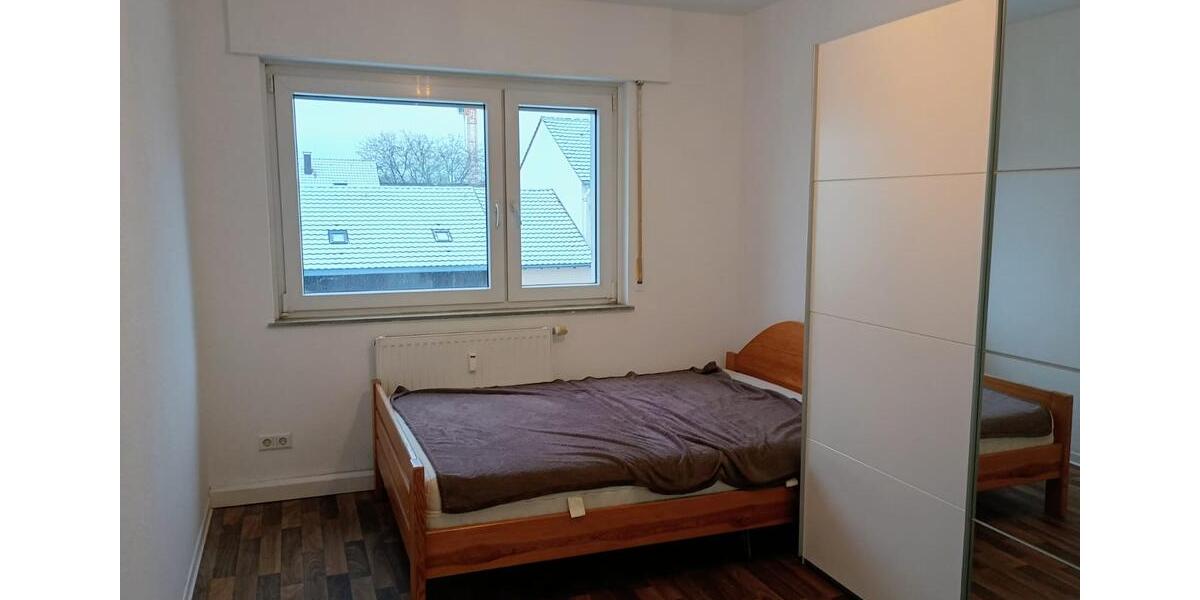 Etagenwohnung Stuttgart Bad Cannstatt - 3 Zimmer, 74 m&sup2;, 1.220&euro; | Angebot:27576589