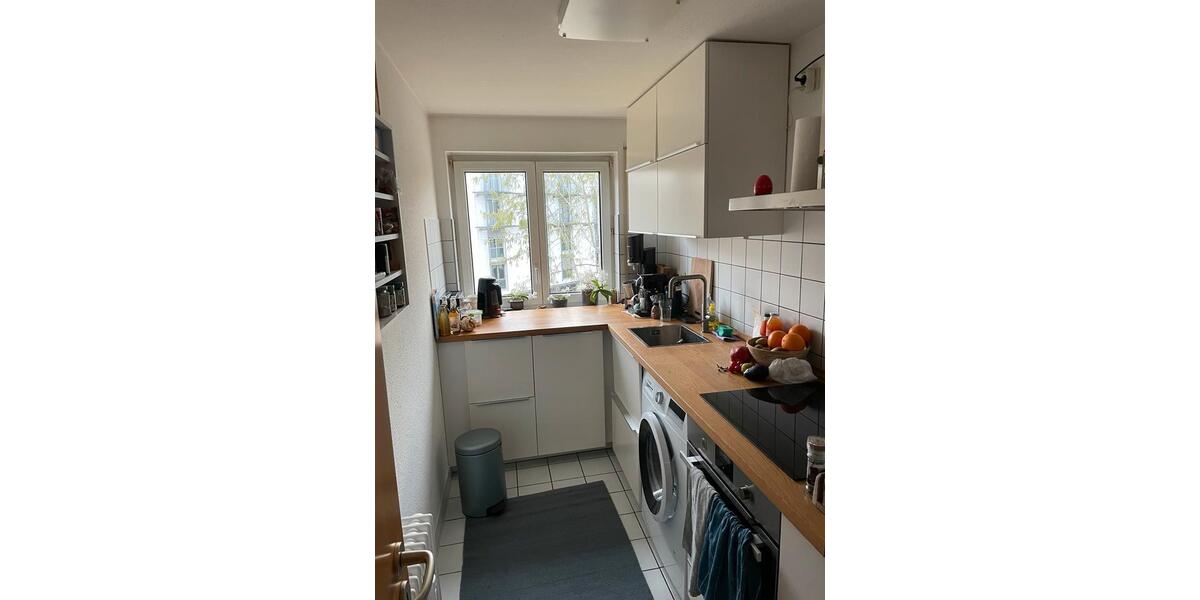Etagenwohnung Ditzingen - 2.5 Zimmer, 82 m&sup2;, 1.685&euro; | Angebot:26023212