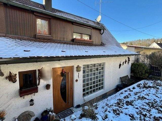 Doppelhaushälfte Steinenbronn - 5 Zimmer, 133 m&sup2;, 359.000&euro; | Angebot:25704413