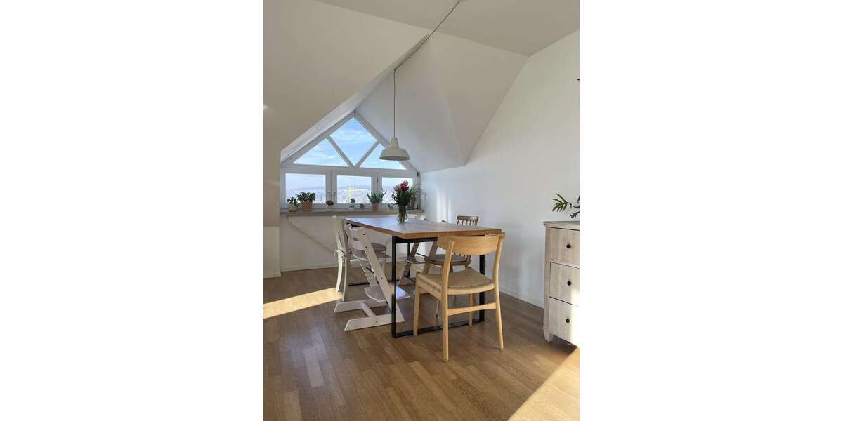 Etagenwohnung Stuttgart Feuerbach - 4.5 Zimmer, 102 m&sup2;, 640.000&euro; | Angebot:25373286