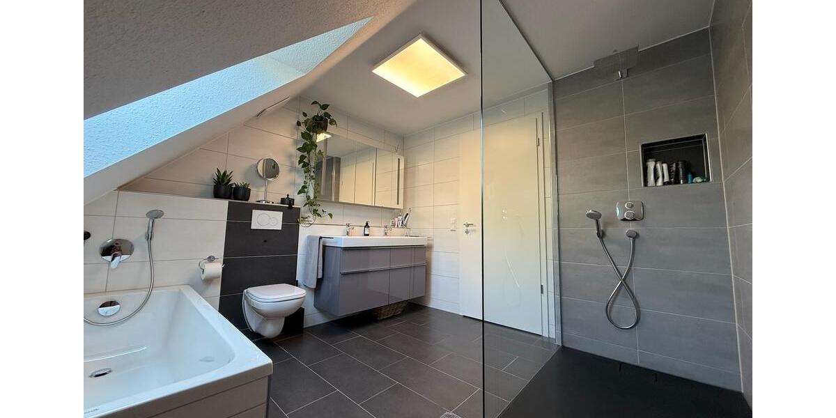 Maisonettenwohnung Stuttgart Zuffenhausen - 4 Zimmer, 108 m&sup2;, 690.000&euro; | Angebot:26044985