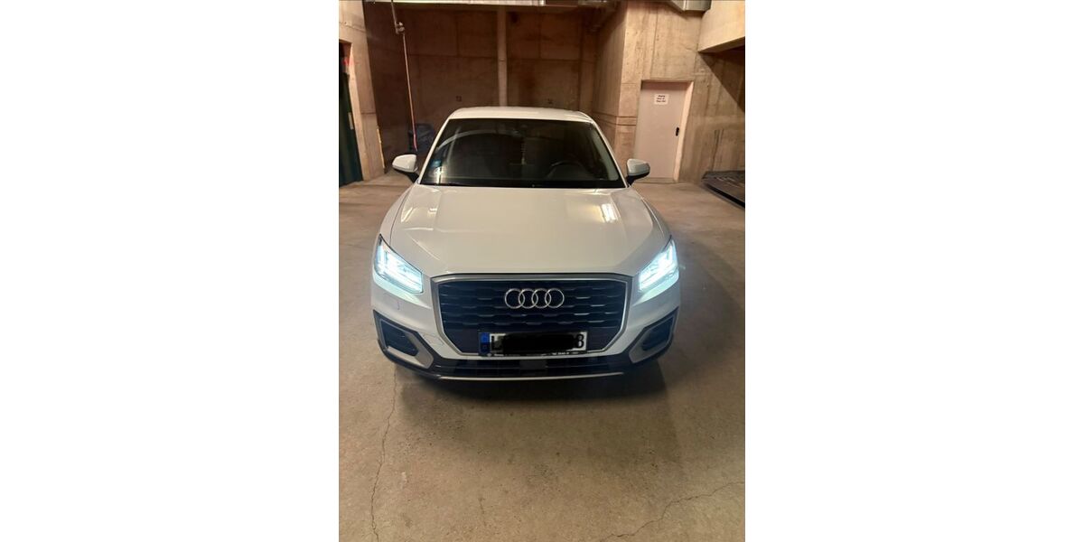 Audi Q2 136.000 km 13.499 &euro; Marbach am Neckar 71672
