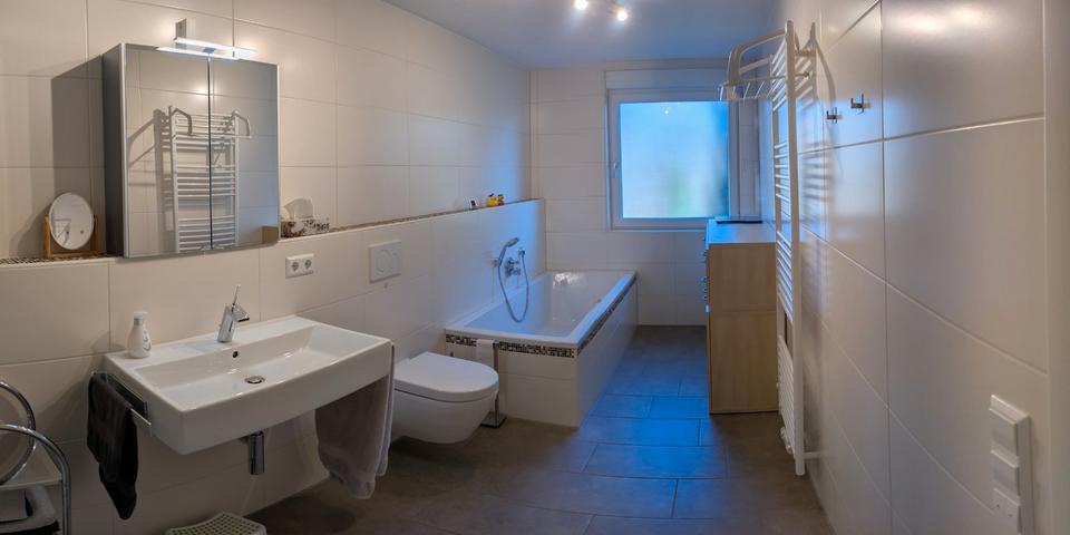 Reihenhaus Plochingen - 4.5 Zimmer, 159 m&sup2;, 630.000&euro; | Angebot:27080978