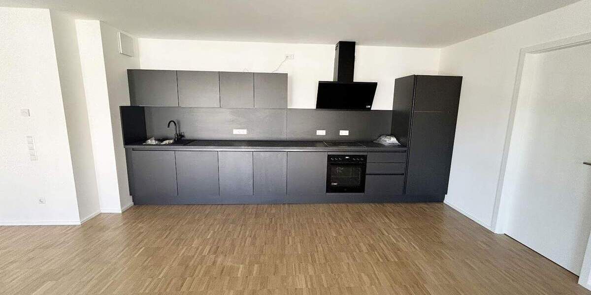 Etagenwohnung Stuttgart Untertürkheim - 3 Zimmer, 90 m&sup2;, 1.490&euro; | Angebot:25665160