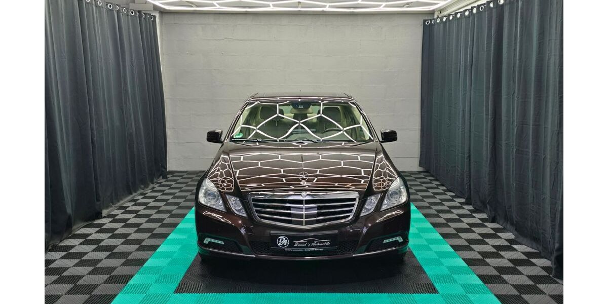 Mercedes-Benz E 500 187.300 km 14.987 &euro; Bietigheim-Bissingen 74321