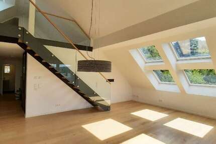 Wohnung Stuttgart Zuffenhausen - 4 Zimmer, 123 m&sup2;, 2.200&euro; | Angebot:27564717