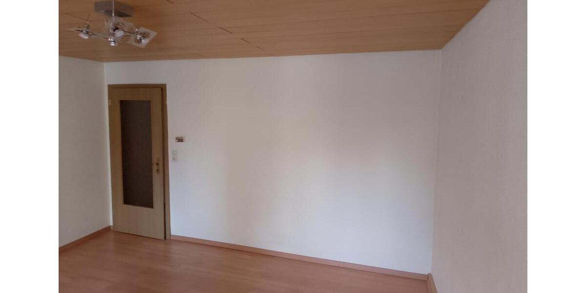 Etagenwohnung Weil der Stadt - 2.5 Zimmer, 57 m&sup2;, 650&euro; | Angebot:27547204