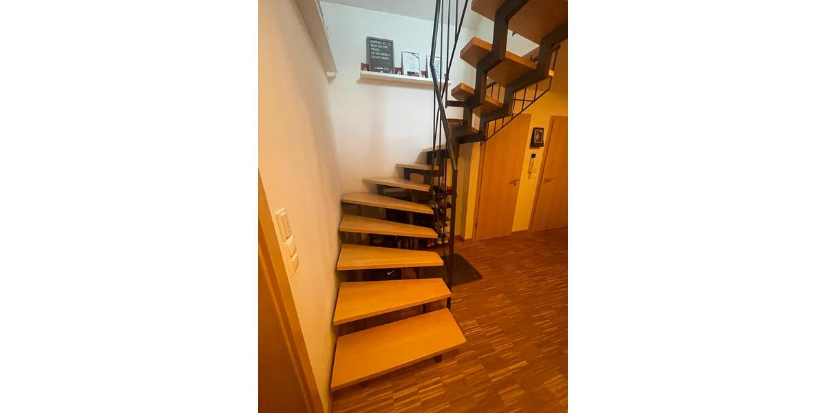 Maisonettenwohnung Weinsberg - 5 Zimmer, 118 m&sup2;, 1.750&euro; | Angebot:27595285