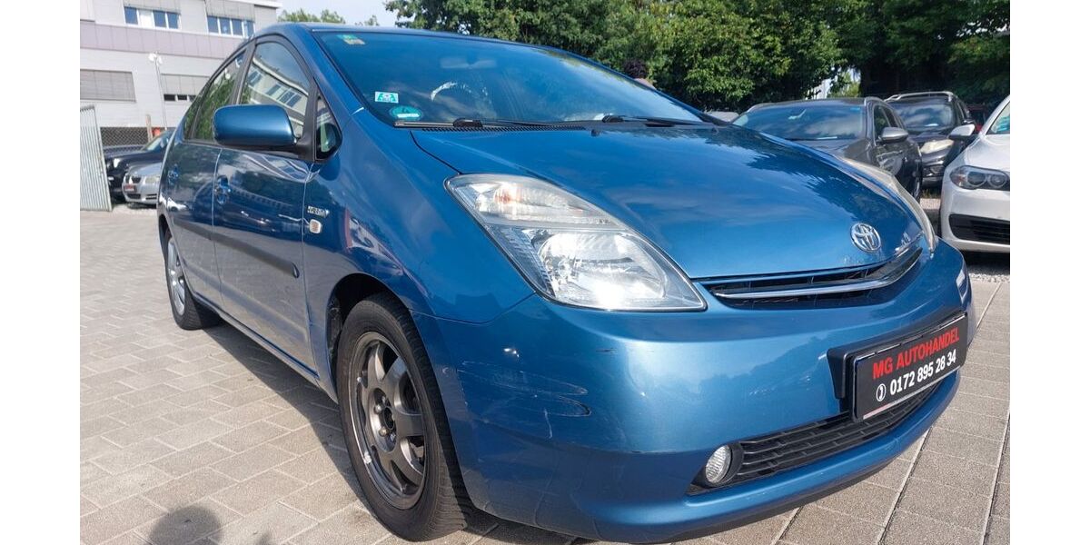 Toyota Prius 233.836 km 3.500 &euro; Fellbach 70736