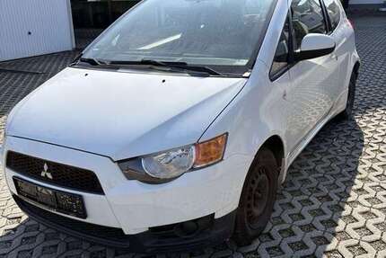 Mitsubishi Colt 107.500 km 2.999 &euro; leingarten 74211