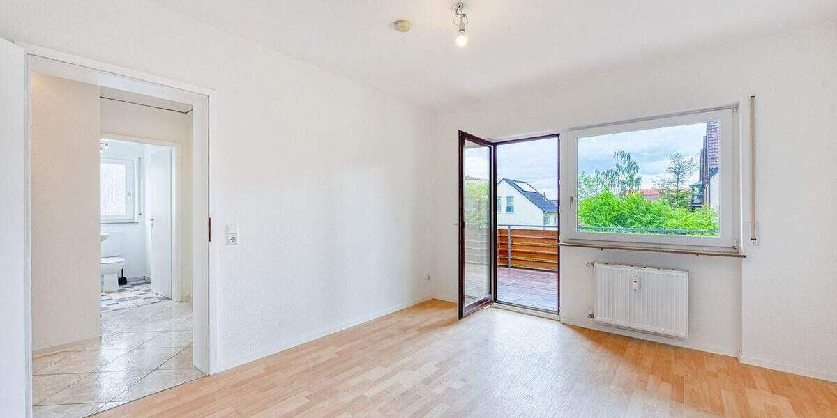 Etagenwohnung Stuttgart Stammheim - 4 Zimmer, 98 m&sup2;, 400.000&euro; | Angebot:25671005