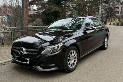 Mercedes-Benz C 180 167.000 km 14.500 &euro; Stuttgart 70184
