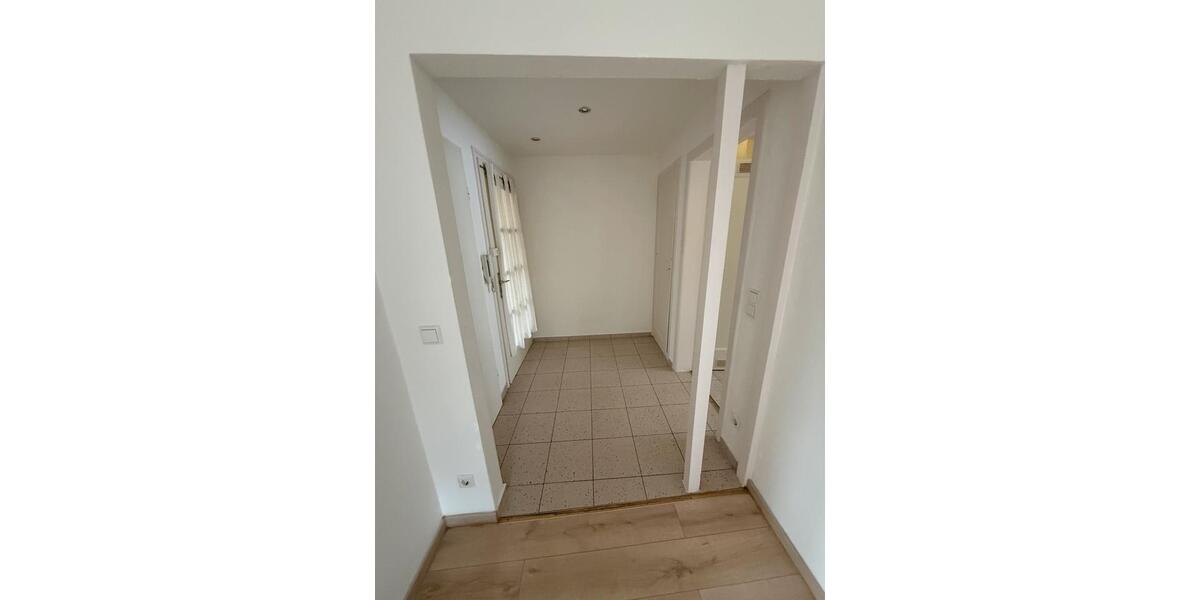 Dachgeschoßwohnung Stuttgart Stuttgart-Nord - 2.5 Zimmer, 52 m&sup2;, 1.050&euro; | Angebot:25760657