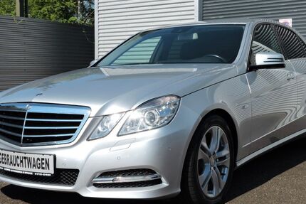 Mercedes-Benz E 200 162.500 km 9.999 &euro; Altbach 73776