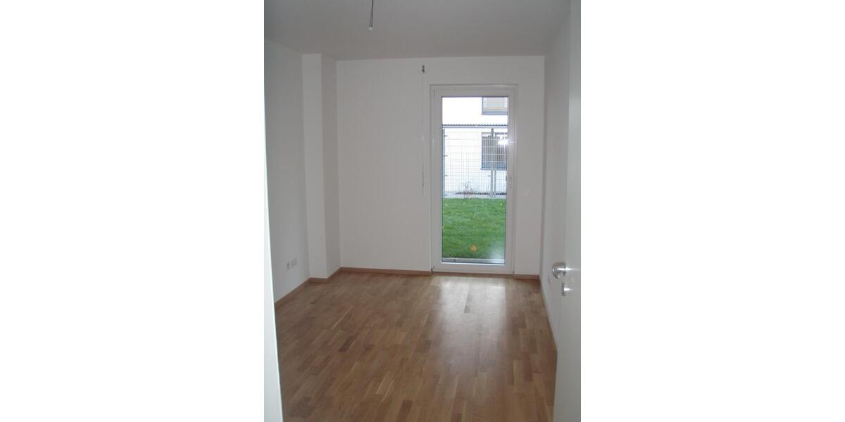 Erdgeschoßwohnung Korb - 4 Zimmer, 104 m&sup2;, 1.370&euro; | Angebot:25540139