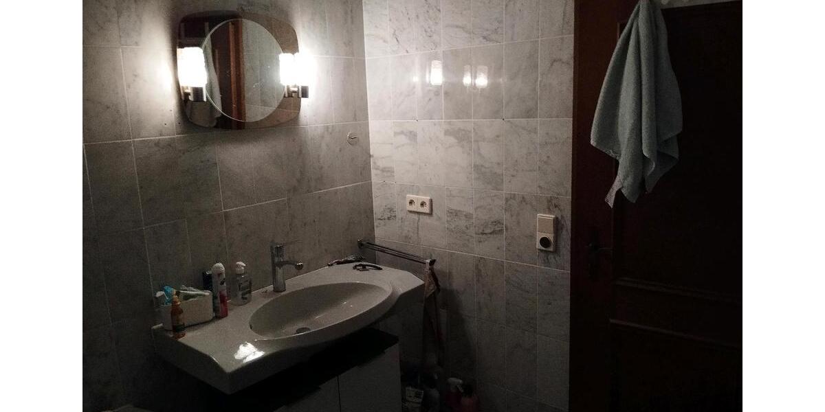 Erdgeschoßwohnung Ludwigsburg Eglosheim - 3 Zimmer, 84 m&sup2;, 1.360&euro; | Angebot:27584638