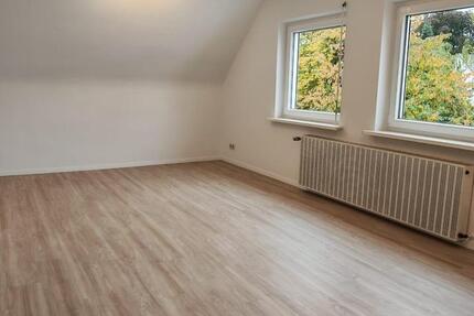 Wohnung Stuttgart Degerloch - 3 Zimmer, 83 m&sup2;, 1.200&euro; | Angebot:24751974