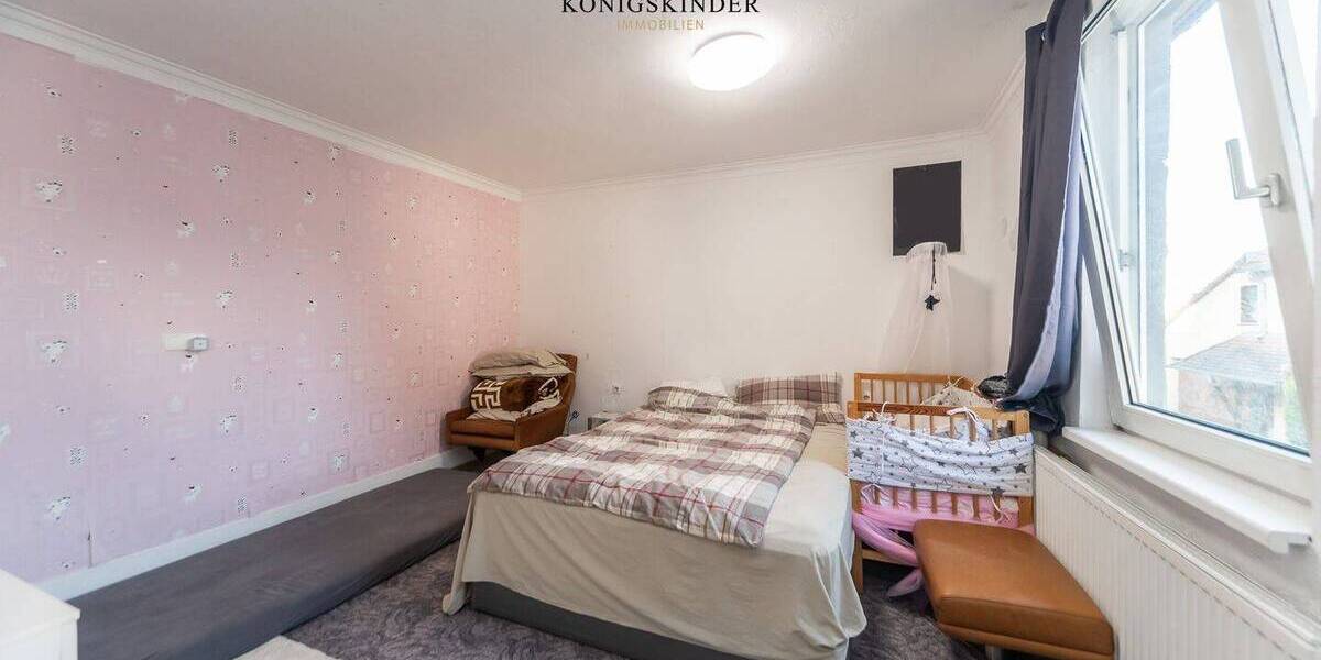 Mehrfamilienhaus, Wohnhaus Hessigheim - 6 Zimmer, 140 m&sup2;, 300.000&euro; | Angebot:25998585