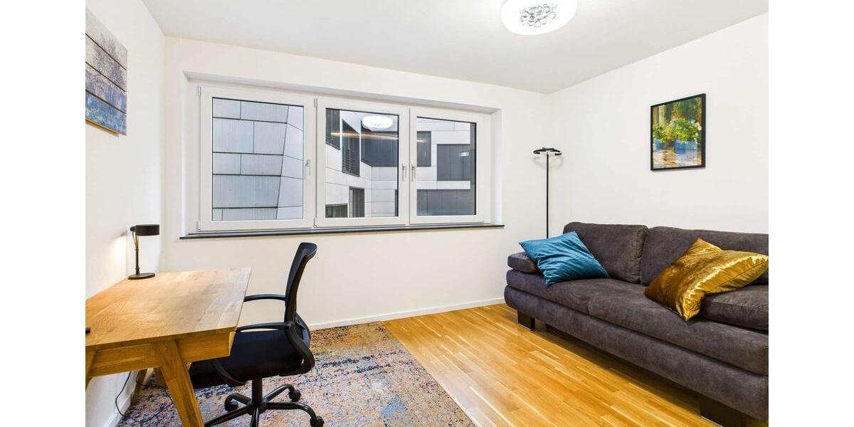 Etagenwohnung Stuttgart Feuerbach - 3 Zimmer, 94 m&sup2;, 2.020&euro; | Angebot:24670758