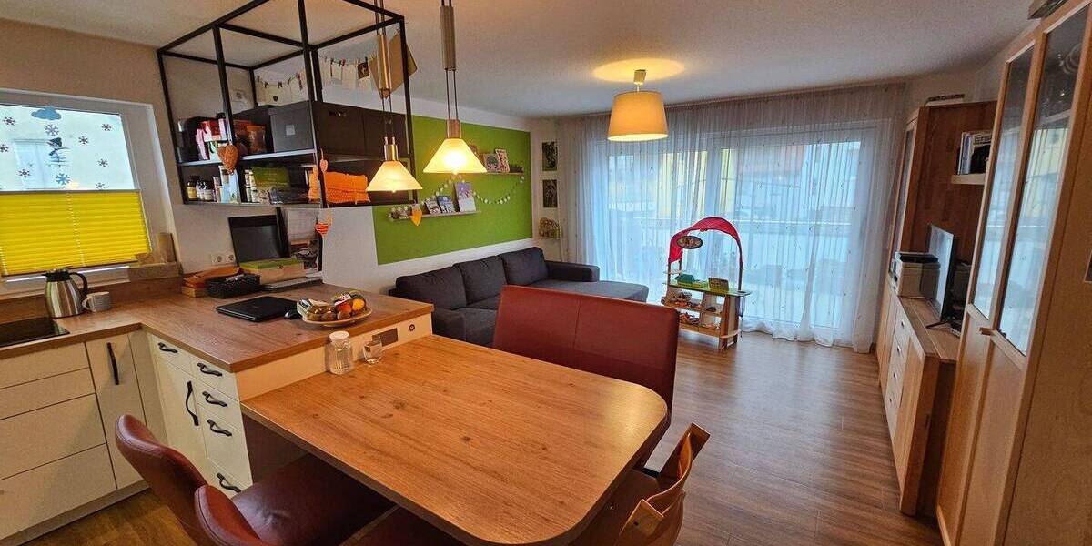 Etagenwohnung Sersheim - 3 Zimmer, 77 m&sup2;, 399.000&euro; | Angebot:25939098