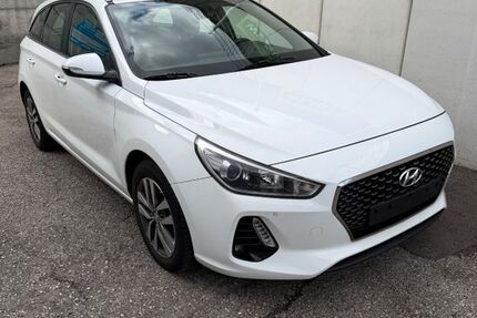 Hyundai i30 106.300 km 11.700 &euro; Köngen 73257