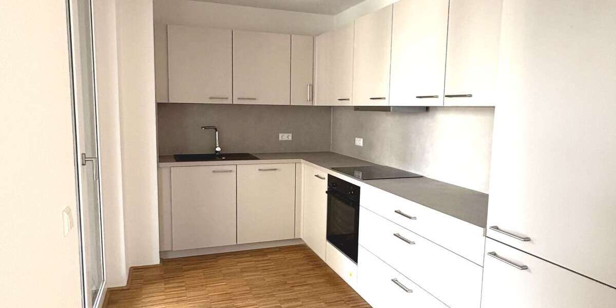 Etagenwohnung Leonberg - 4 Zimmer, 101 m&sup2;, 1.871&euro; | Angebot:25193787