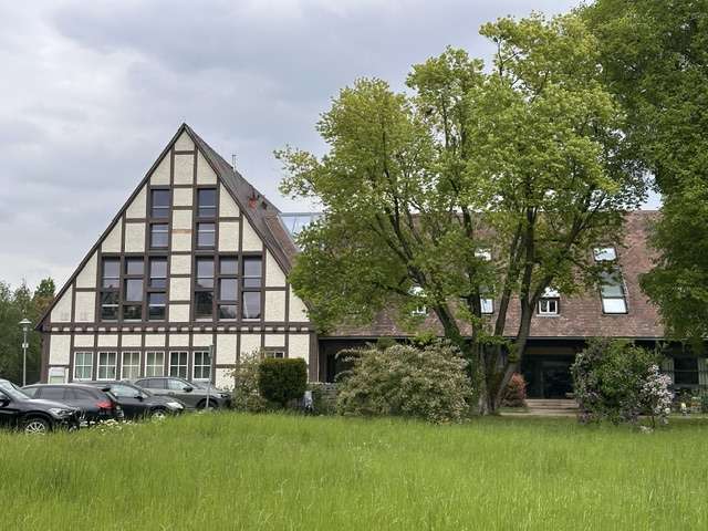 Einfamilienhaus Ostfildern - 4 Zimmer, 196 m&sup2;, 2.500&euro; | Angebot:26871668