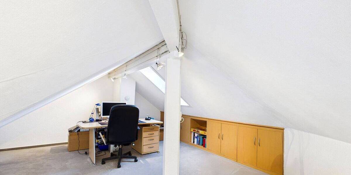 Etagenwohnung Böblingen Dagersheim - 3 Zimmer, 75 m&sup2;, 332.000&euro; | Angebot:25938118