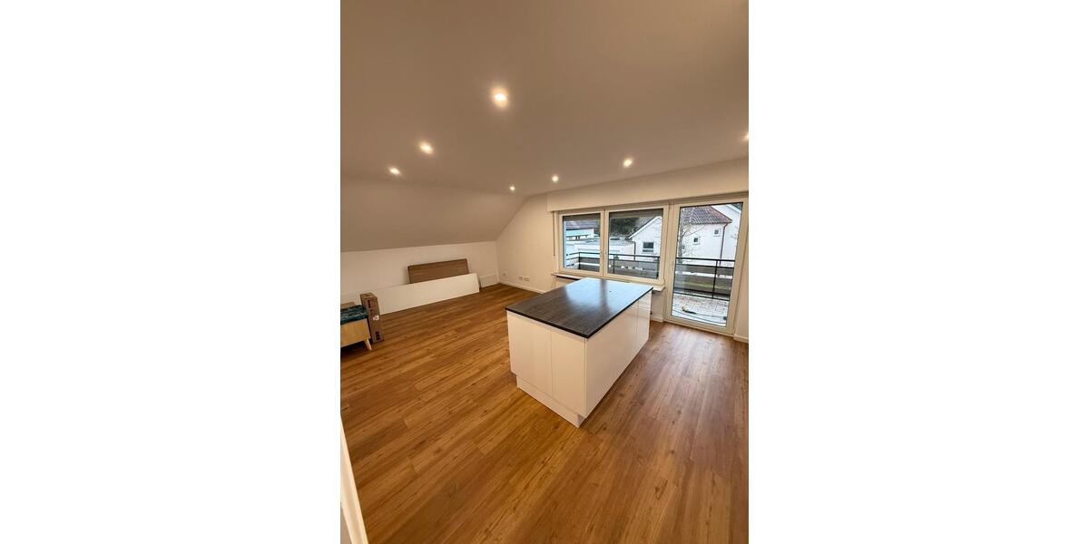 Dachgeschoßwohnung Wurmberg - 4 Zimmer, 100 m&sup2;, 650&euro; | Angebot:25518922