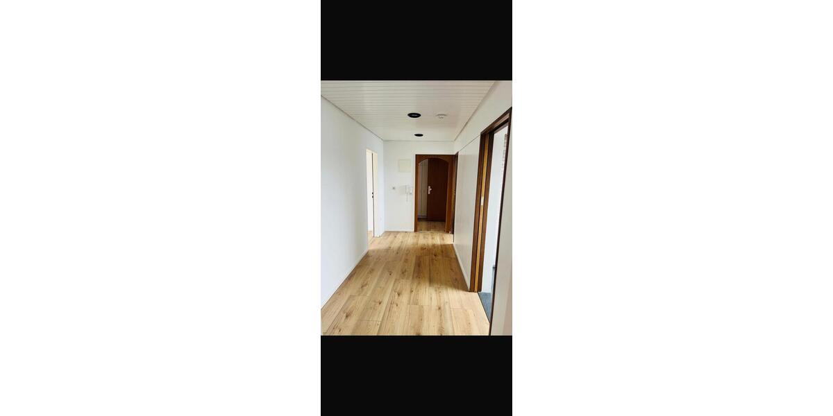 Dachgeschoßwohnung Schwaikheim - 3 Zimmer, 56 m&sup2;, 230.000&euro; | Angebot:26991362