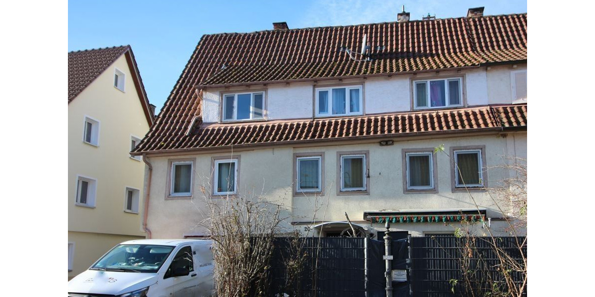 Einfamilienhaus Mühlacker - 7 Zimmer, 180 m&sup2;, 290.000&euro; | Angebot:25201140