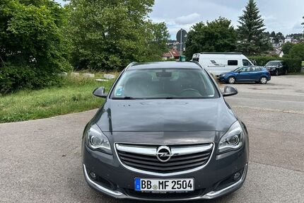 Opel Insignia 149.000 km 5.200 &euro; Leonberg 71229