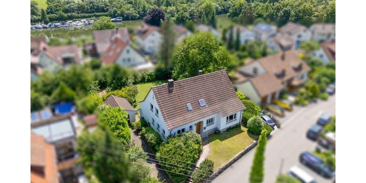 Einfamilienhaus Besigheim - 8 Zimmer, 168 m&sup2;, 695.000&euro; | Angebot:25662268